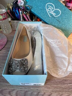 Blue by Betsey Johnson Ivory Ballet Flat with Crystal Bow